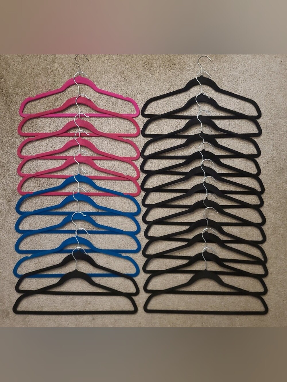 Set Of 23 Velvet Hangers - clothing storage closet
